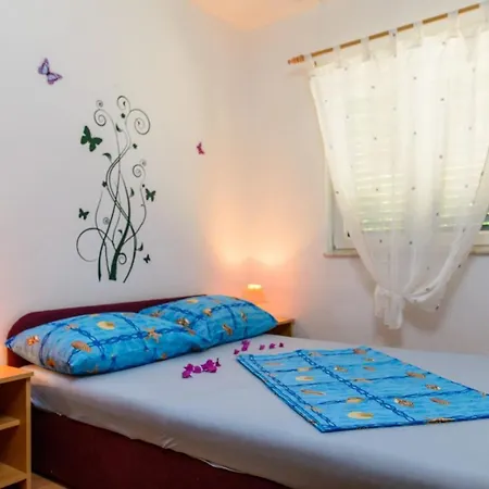In Okrug Gornji With Sea View, Air Conditioning, Wifi, Washing Machine 5049-2 Apartment *